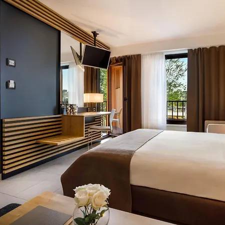 Prázdninový areál Valamar San Marino 4*
