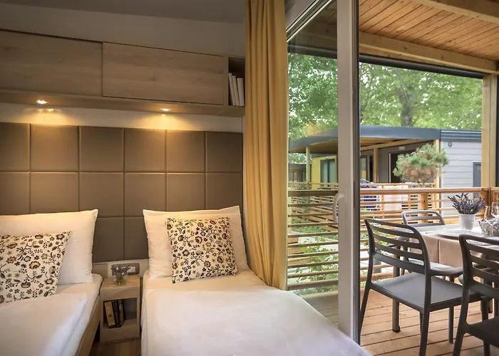 假日公园 Valamar San Marino 洛帕